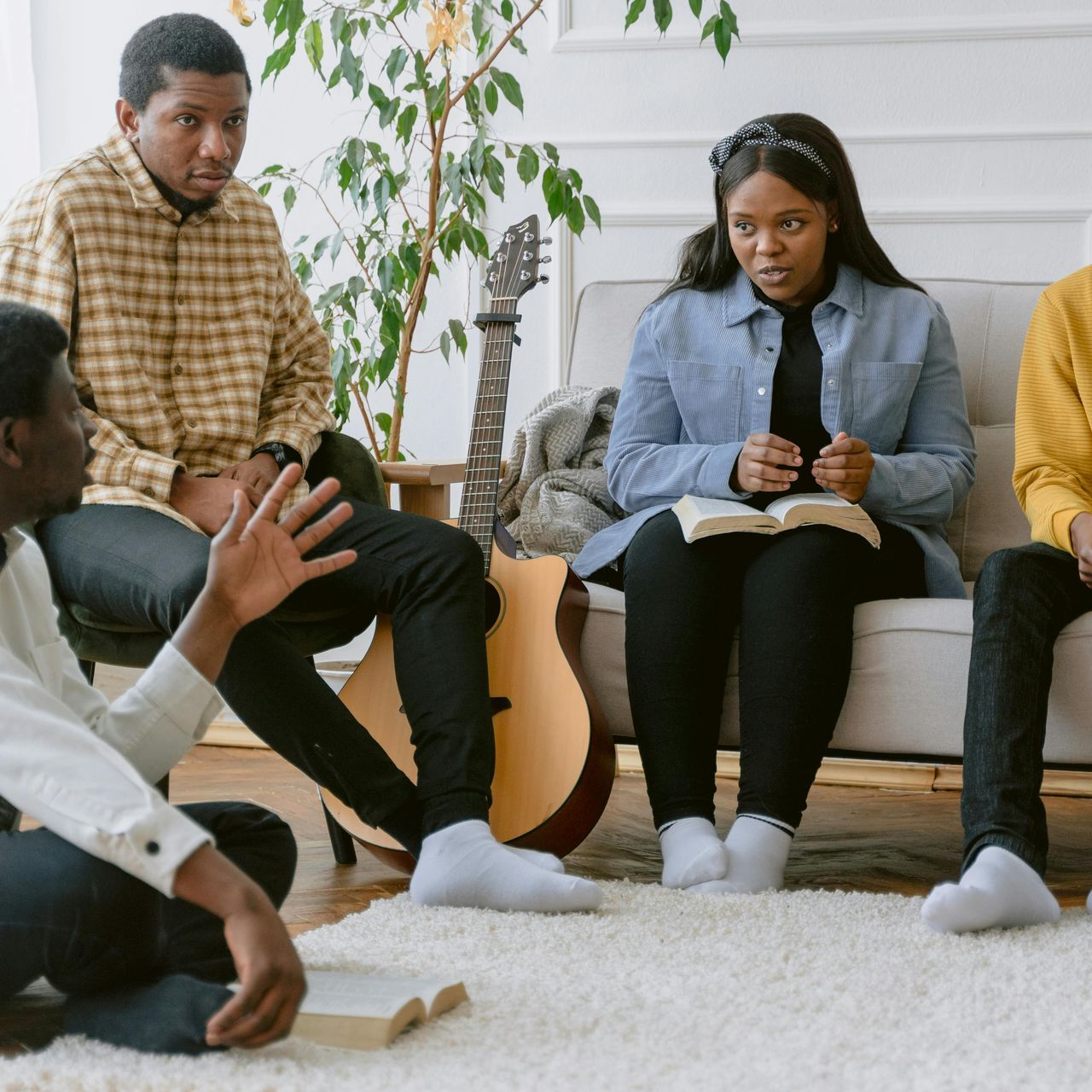 Group therapy session at California Detox & Recovery Center where clients share experiences and receive support during addiction recovery programs.